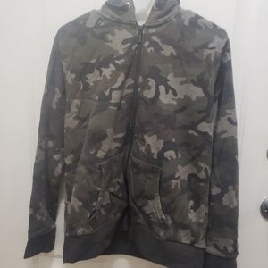 Time and Tru- Camoflauge Jacket Size L